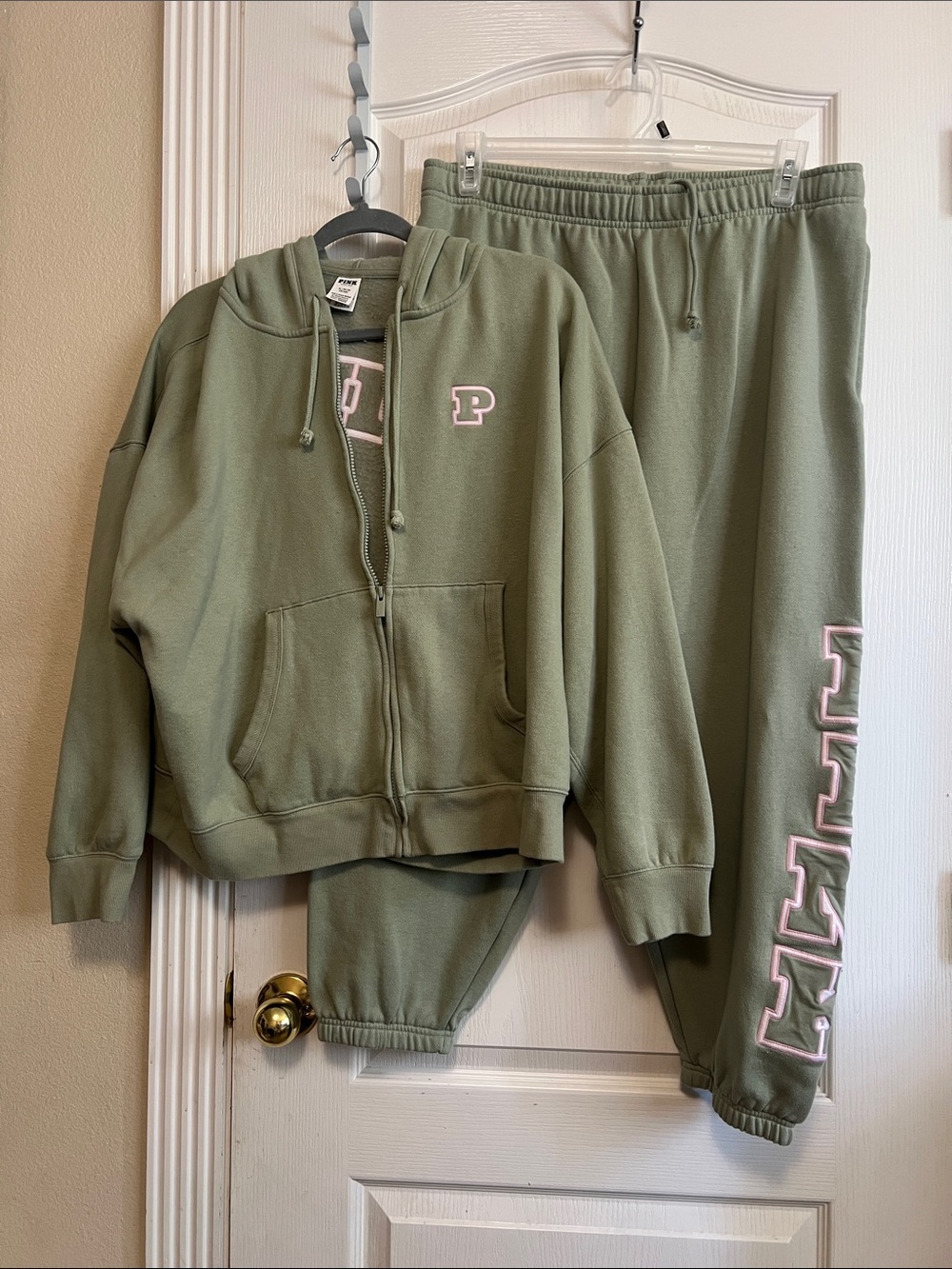 PINK vs sage green matching Set with Pink Trim